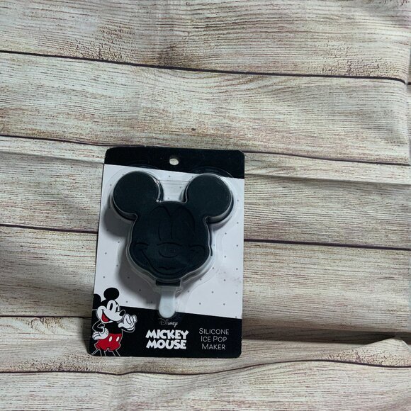 Disney Silicone Ice Pop Maker - Mickey Mouse - NEW - Picture 1 of 1